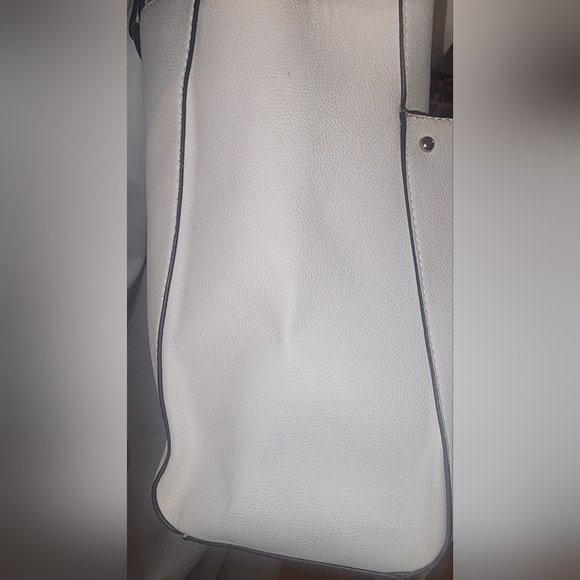 Ann Taylor Vegan Leather White Tote Bag - Picture 3 of 10